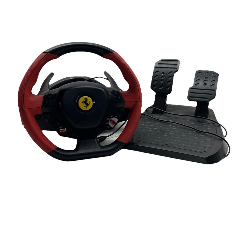 Thrustmaster Ferrari 458 Spider (4460105) Wheel And Pedals Set - XBOX ONE